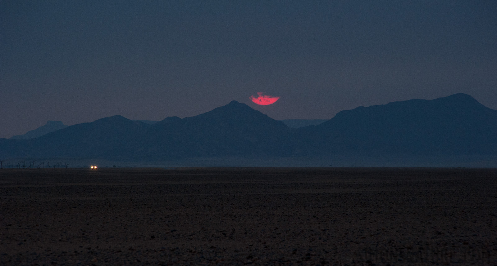 Namib-Naukluft National Park [300 mm, 1/60 Sek. bei f / 11, ISO 1250]